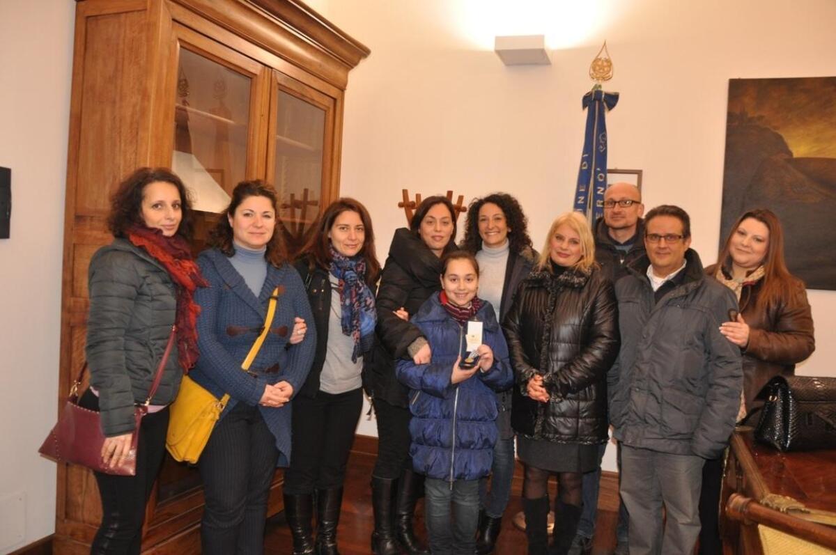 Grazia Minutoli ricevuta in municipio: il padre fu deportato nei campi di lavoro nazisti - 