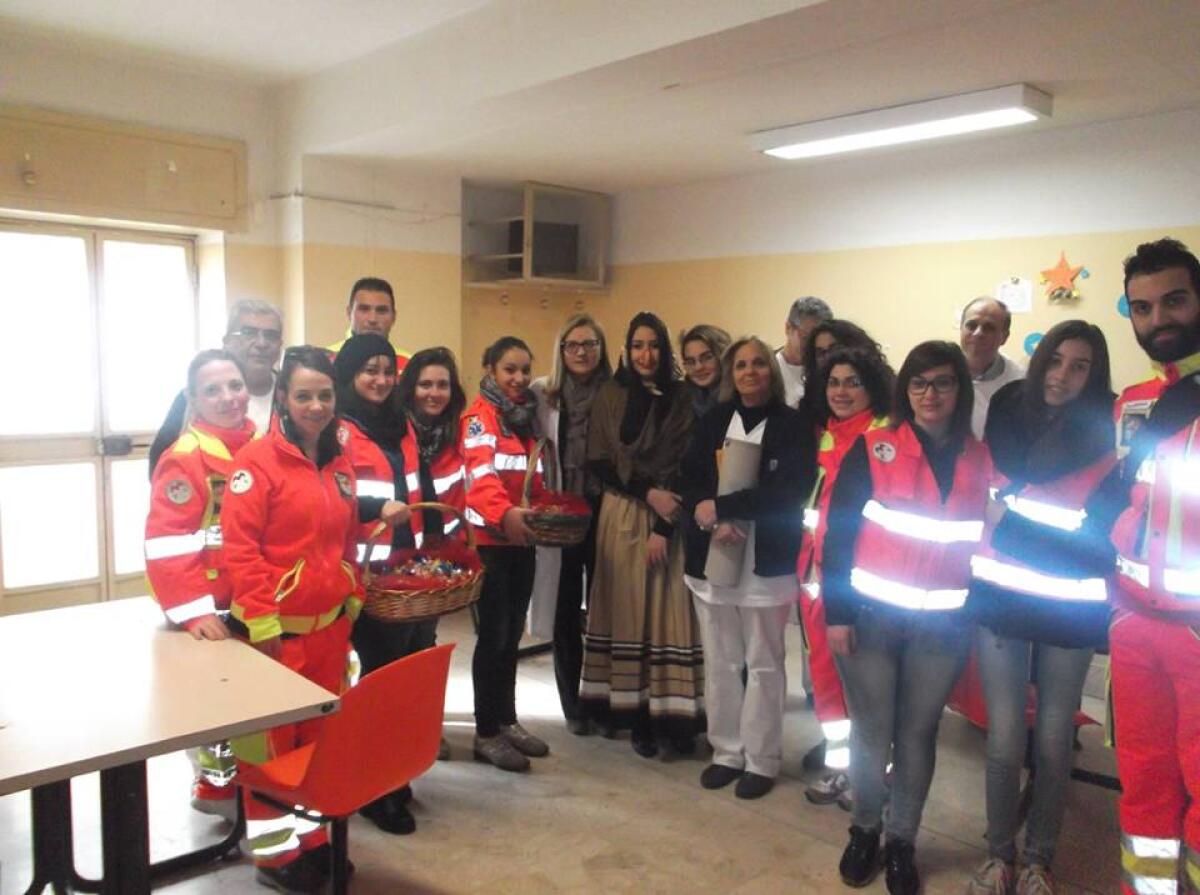 La Befana dell'Anpas ha portato doni in ospedale ed al "Salvatore Bellia" - 