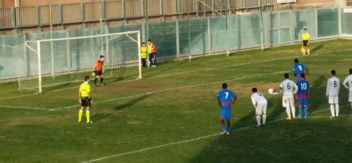 Calcio, a Scordia trasferta dura; Volley, obiettivo 3 punti - 