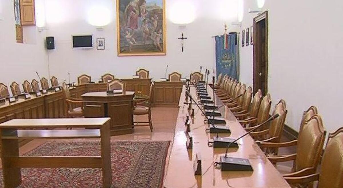 Questione trasparenza: pubblicare on line i verbali delle sedute delle commissioni - 