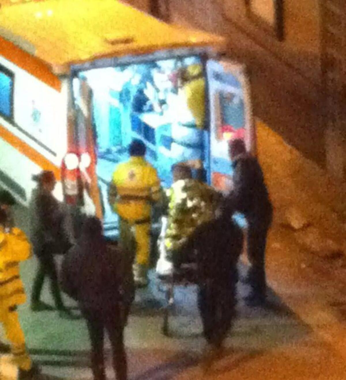 Rapina in via Canonico Renna: colpi di pistola al titolare del bar - 