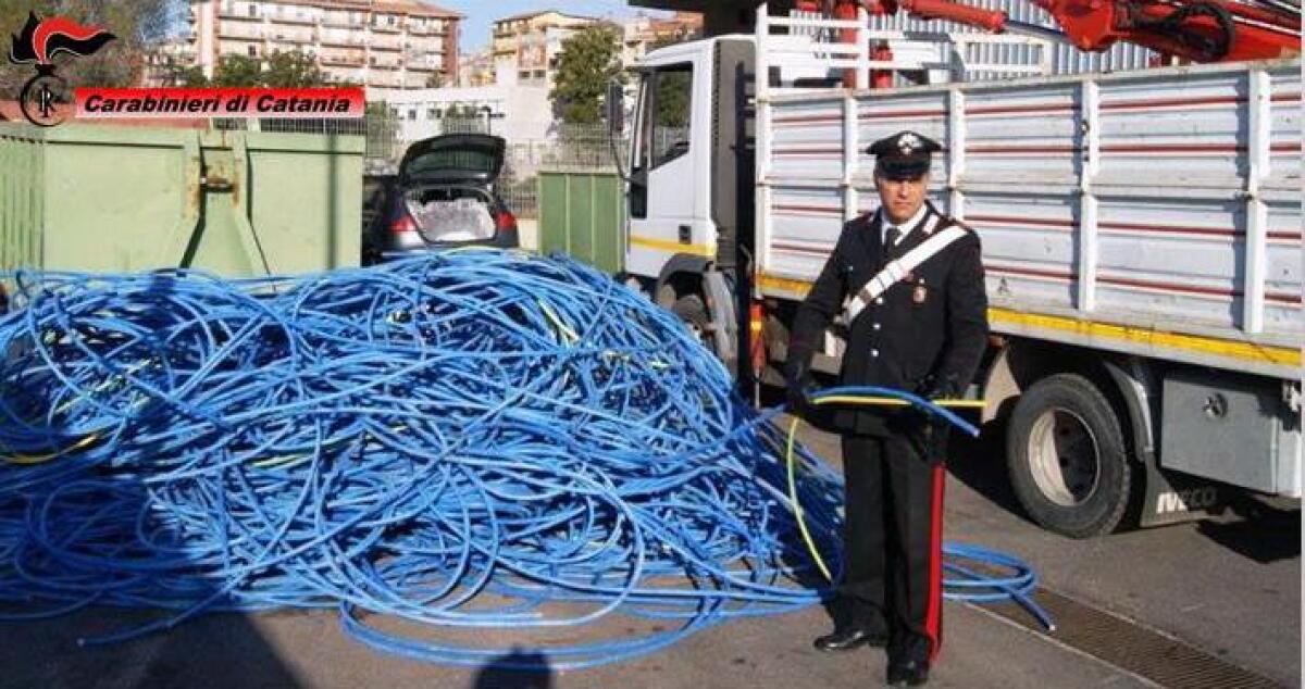 Ruba 4 tonnellate di rame dalla tratta Fce: arrestato - 