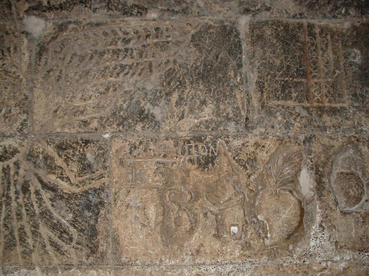 I graffiti del castello Normanno: inestimabile testimonianza storica del nostro passato - 