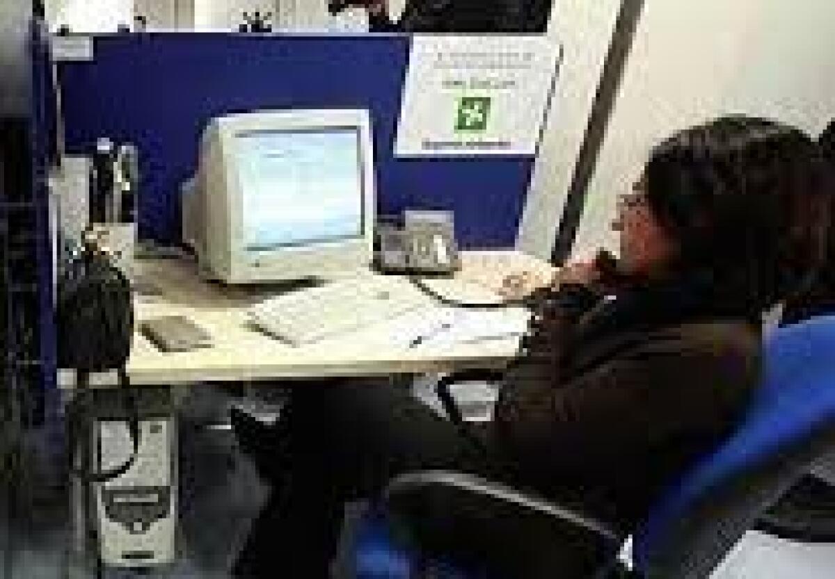 Call center Paternò e Biancavilla: 850 posti di lavoro a rischio - 