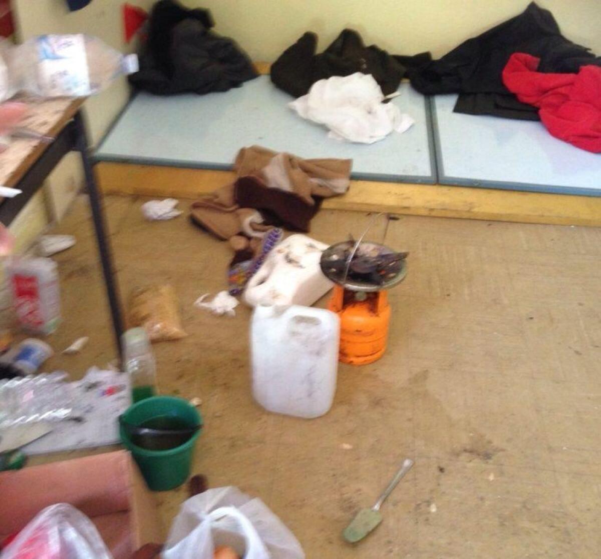 Pessime condizioni igienico-sanitarie: salta la consegna dei lavori ai Falconieri - 