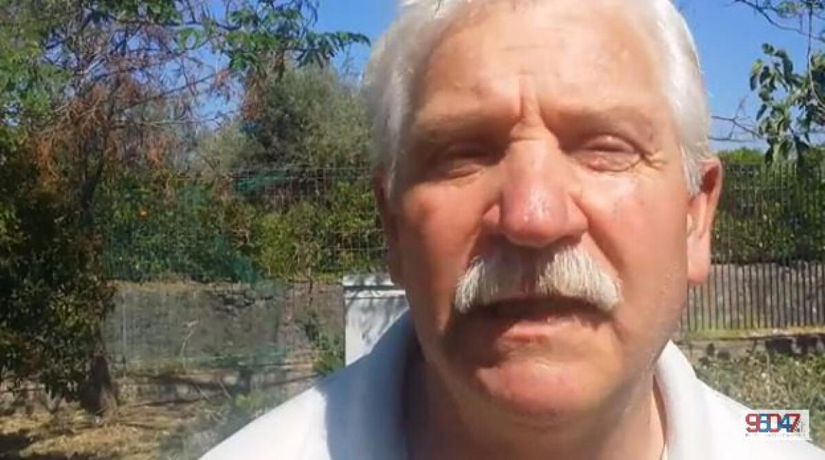 "Da lunedì ci accampiamo sotto il municipio: ci dicano dov'è finito il lavoro" - 