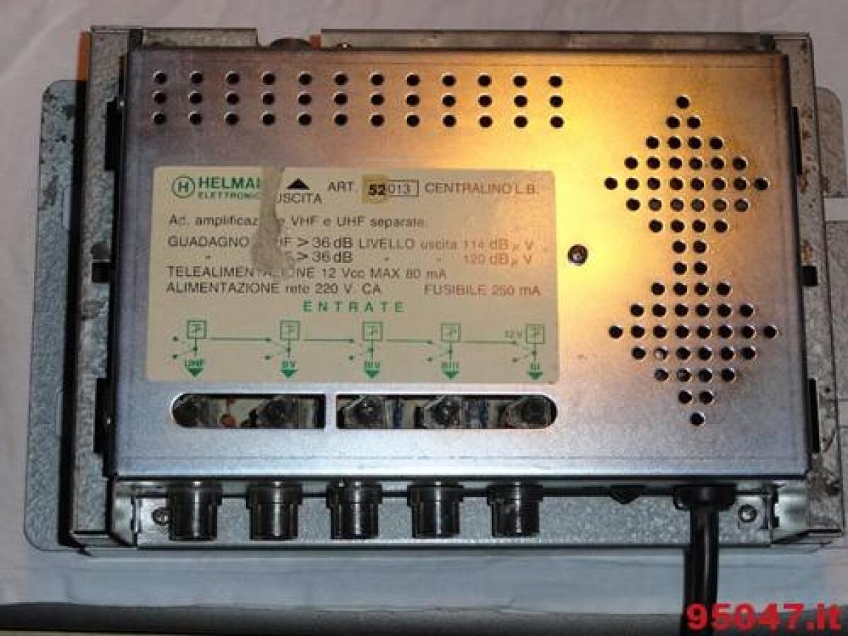 Scasso con giallo: ignoti entrano negli uffici del centralino del Comune - 