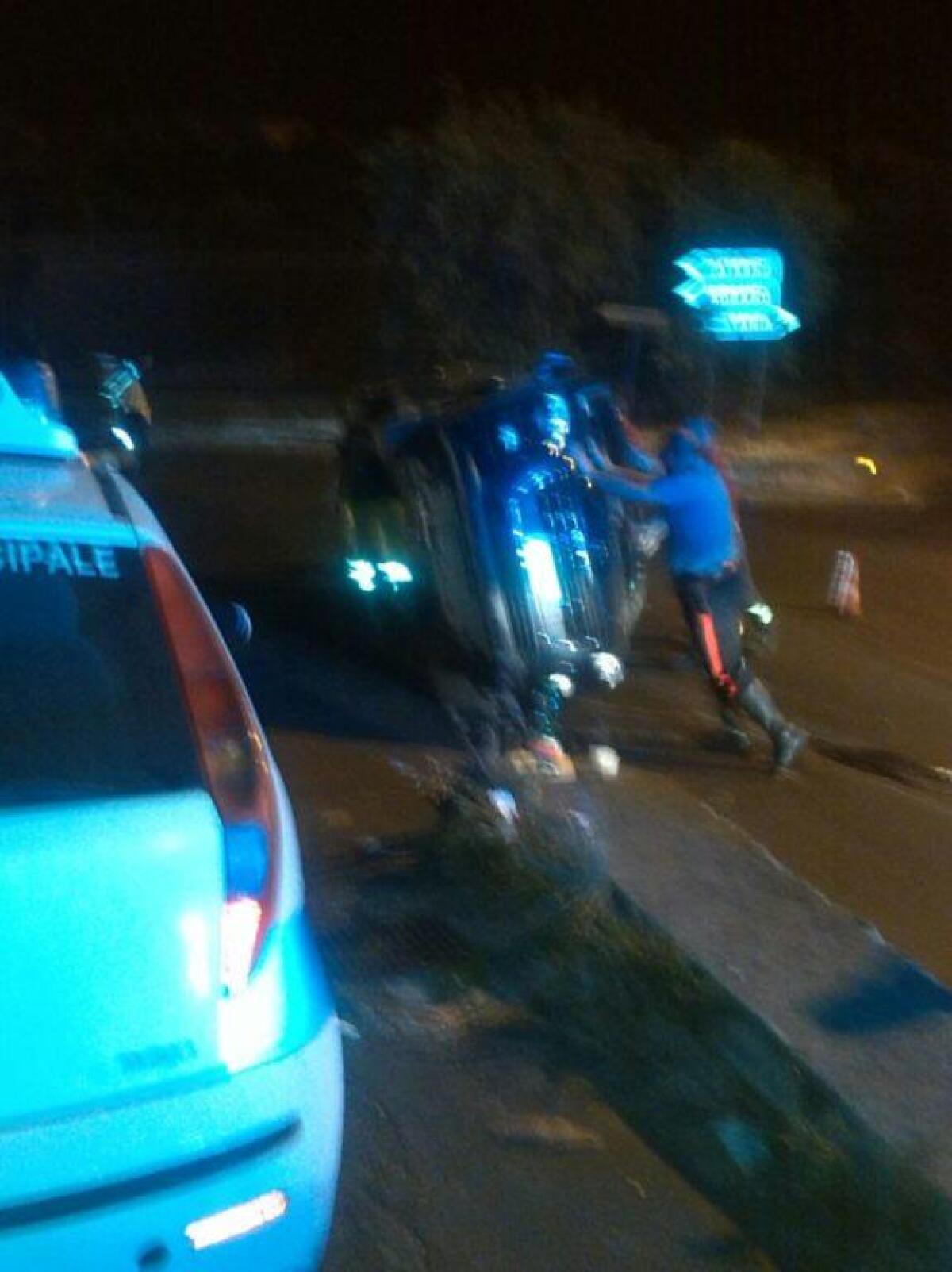 L'incidente al Palazzo di Ferro: LE FOTO - 