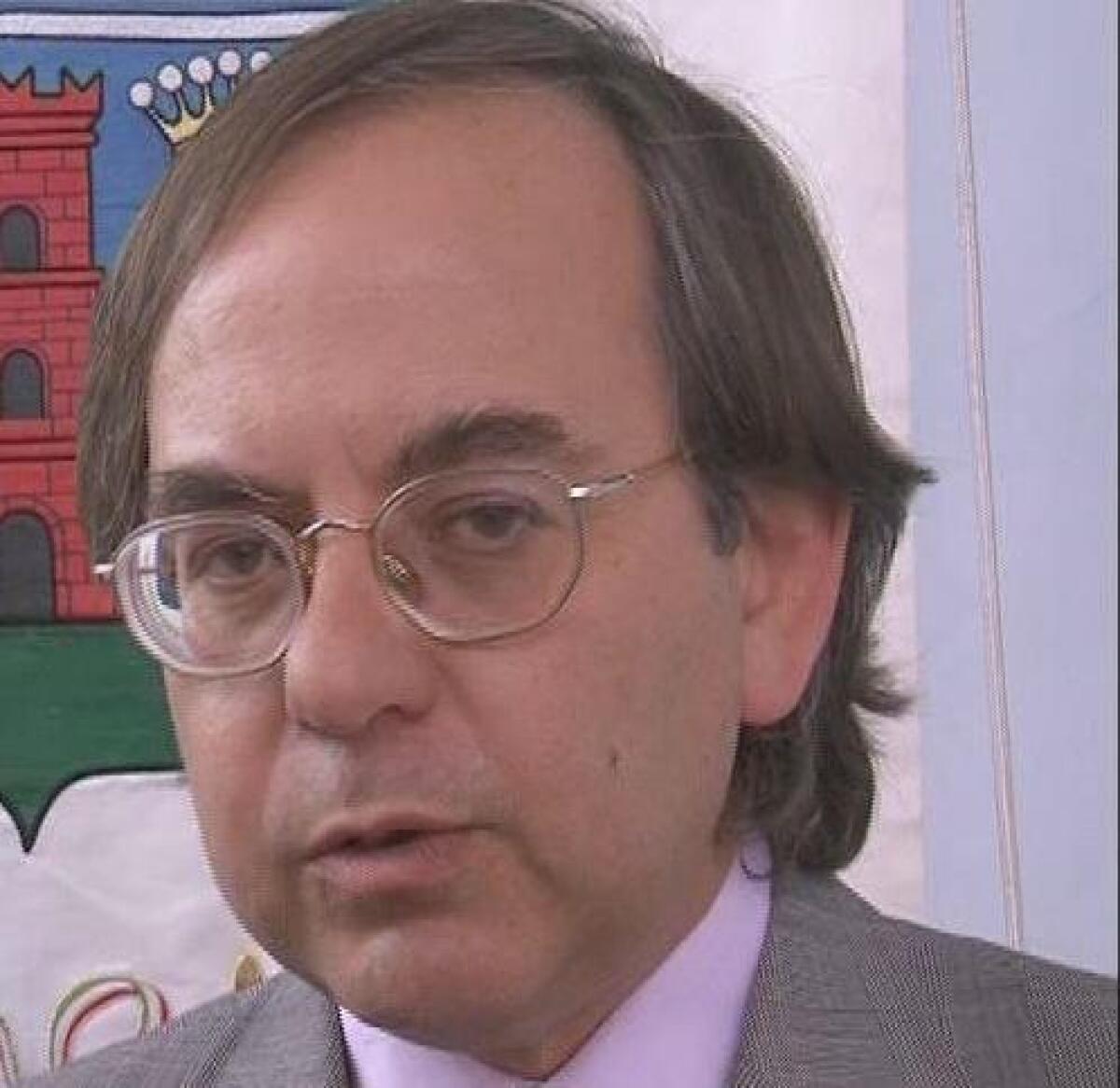 Cambio alla segreteria comunale: dentro Floresta, fuori Cunsolo - 