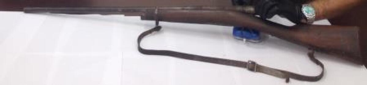 Dai domiciliari al carcere: 21enne deteneva un fucile clandestino - 