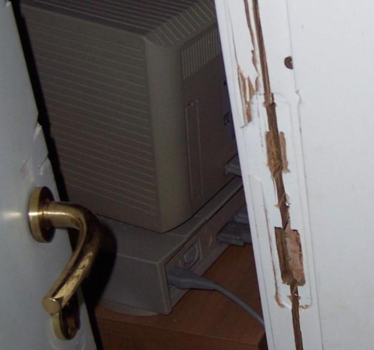 Fare danno per portare via la miseria di 20 euro - 