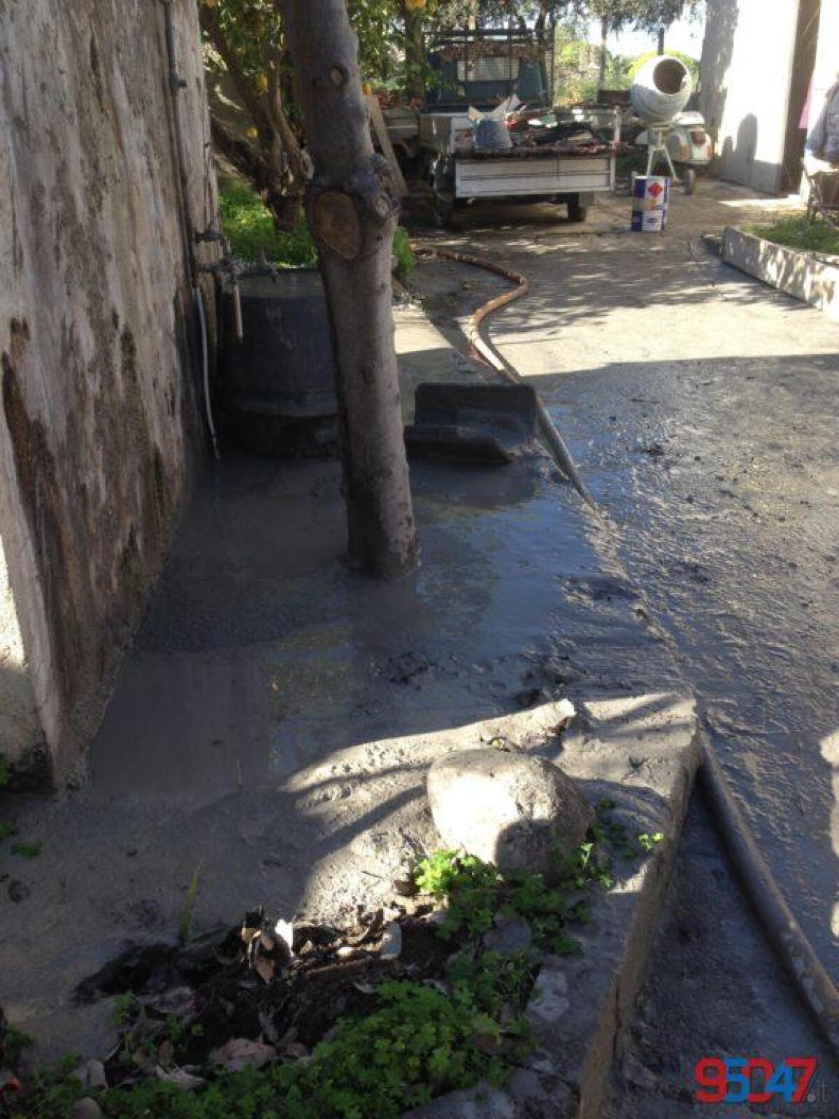 Altro vulcanetto in via Salso: l'intensa attività delle Salinelle - 