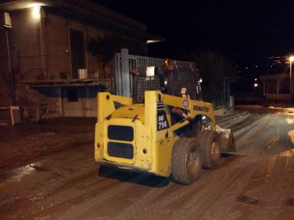 L'attività delle Salinelle: spuntano due bocche nel cortile di una abitazione - 