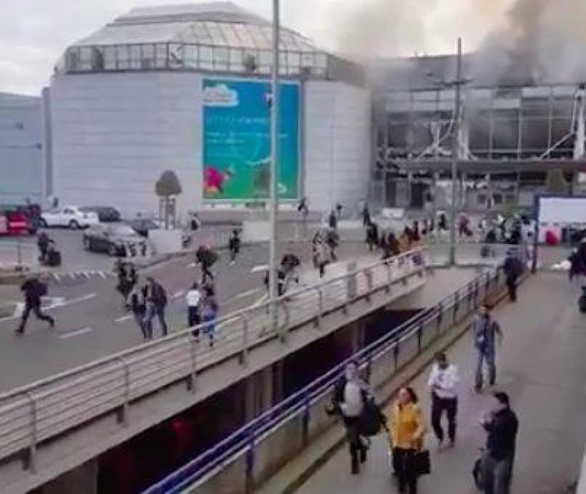 Non c'è più pace: esplosioni all'aeroporto di Bruxelles, almeno 11 morti - 