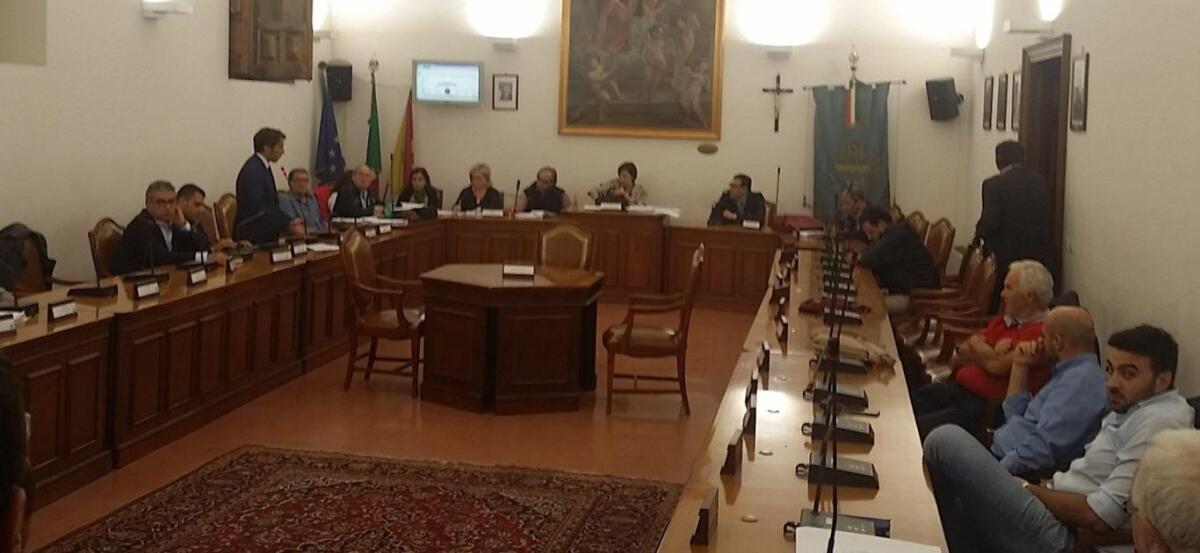 Approvata (in extremis) la tariffa della spazzatura - 