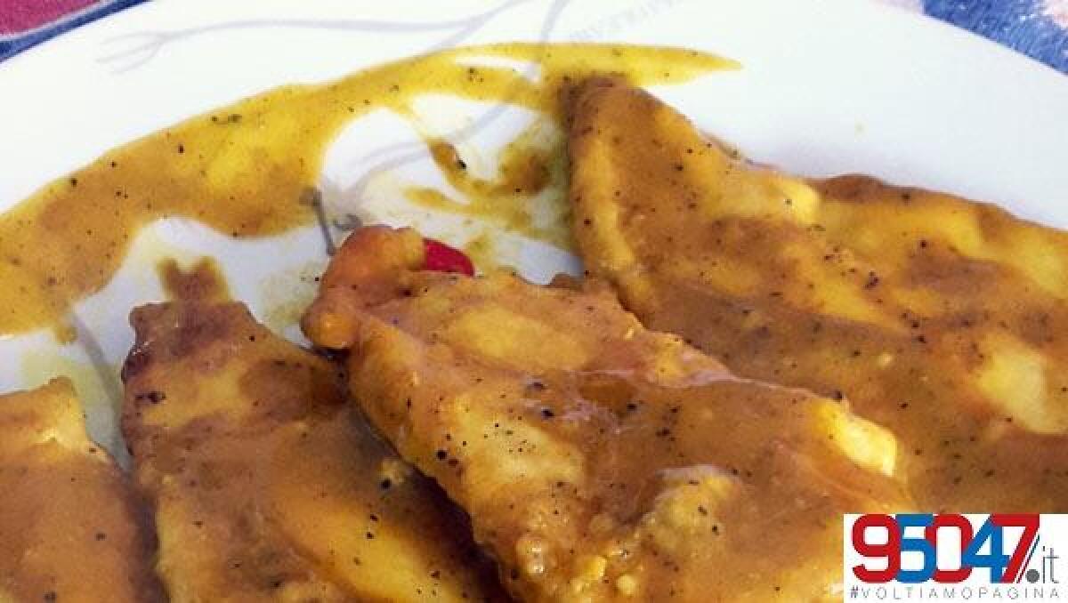 SCALOPPINE DI POLLO ALLA CURCUMA - 