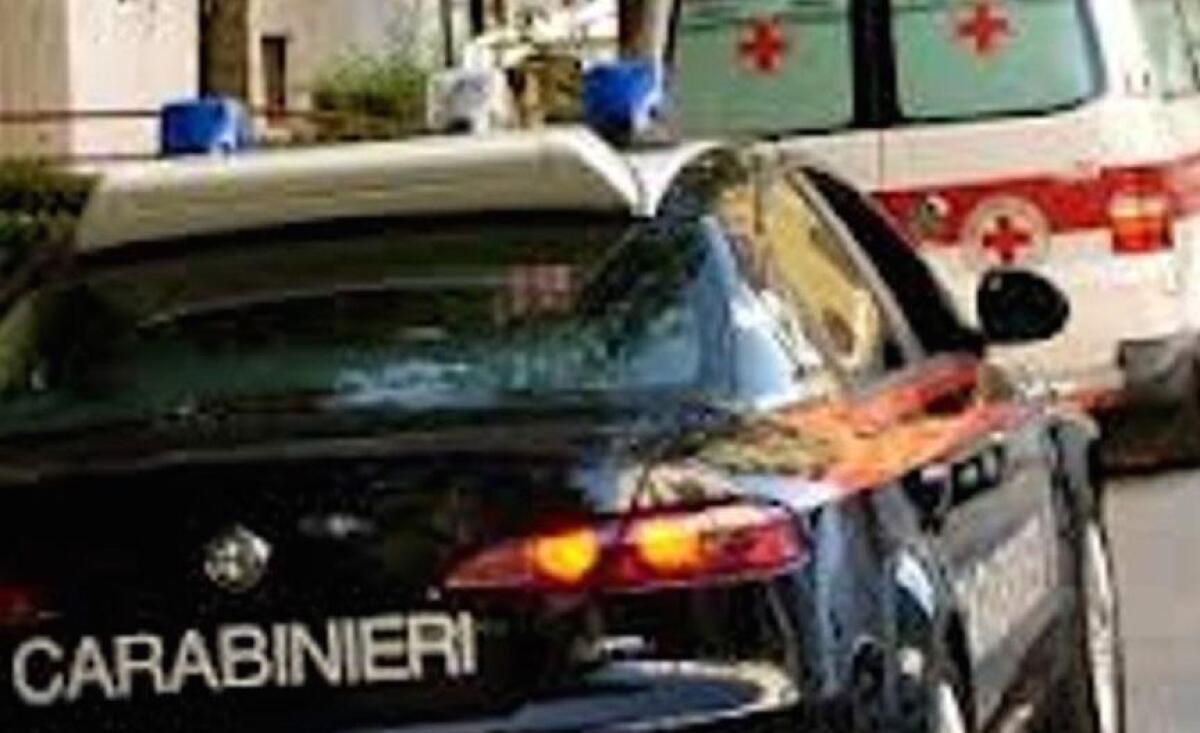 Tenta di togliersi la vita sulla grata della chiesa: salvato da un carabiniere - 