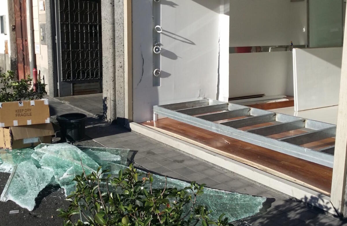 Le bestie sono tornate: furto con spaccata all'alba - 