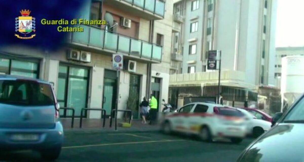 Dialisi in strutture private: 5 arresti delle Fiamme Gialle - 