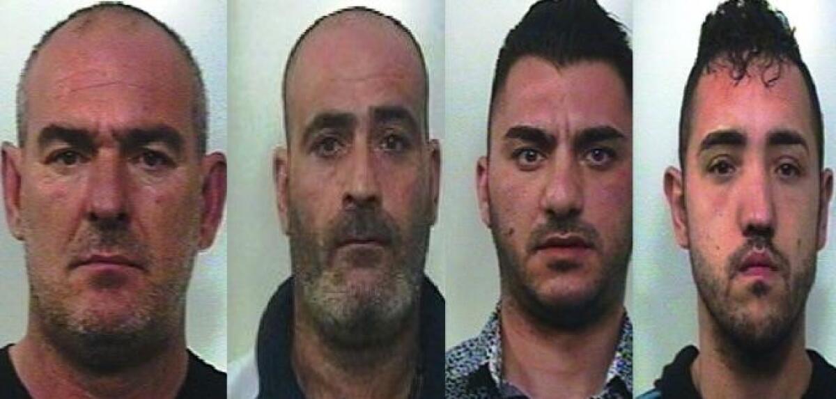 Avrebbero taglieggiato un commerciante: 4 fermi eseguiti dai carabinieri di Paternò - 