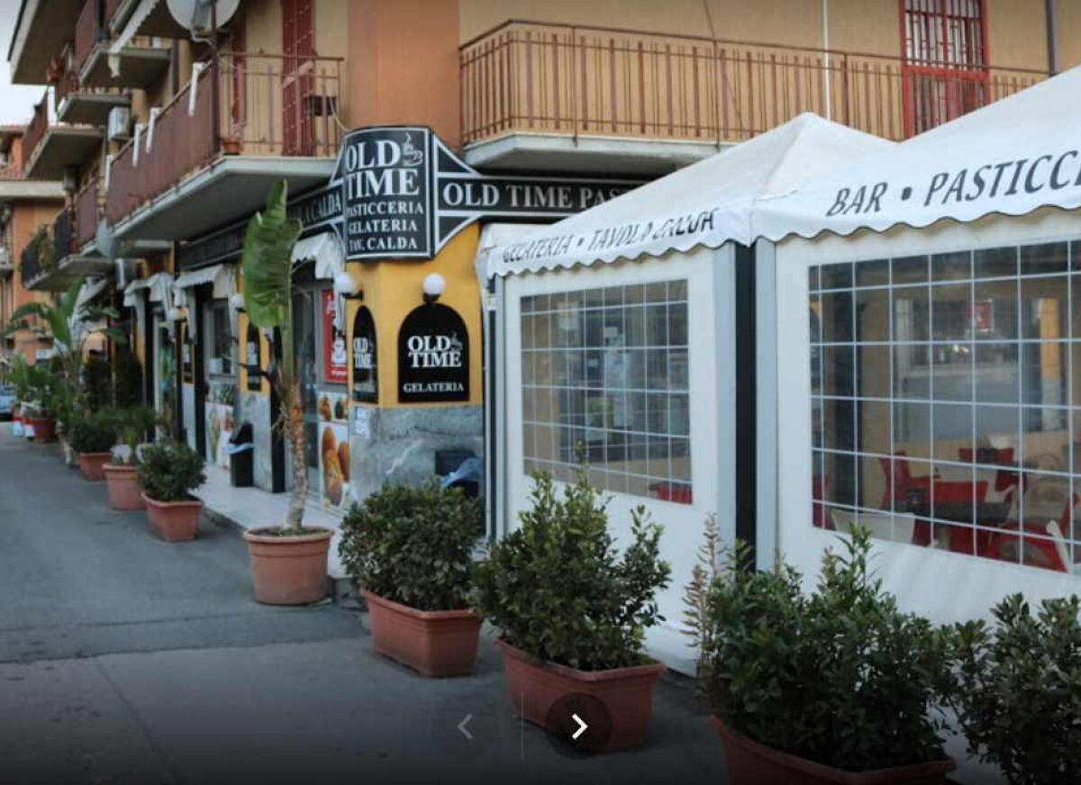 Motta Sant’Anastasia, controlli della Polizia per bar e panificio - 