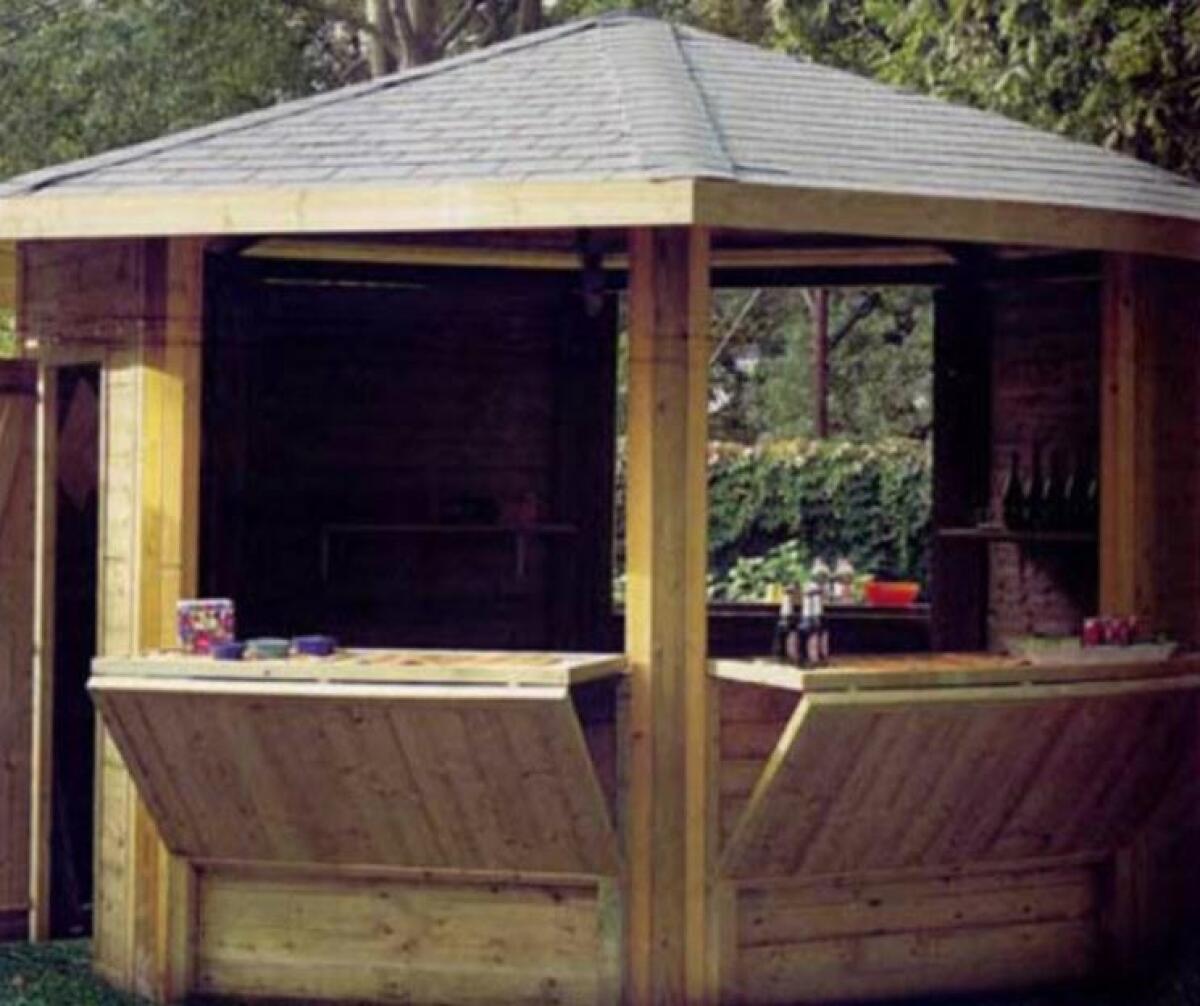 ASSEGNATI  L’INSTALLAZIONE DEI SETTE CHIOSCHI IN CITTÀ - 