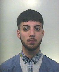 MONTAVA MOTORI RUBATI NEL GARAGE ARRESTATO