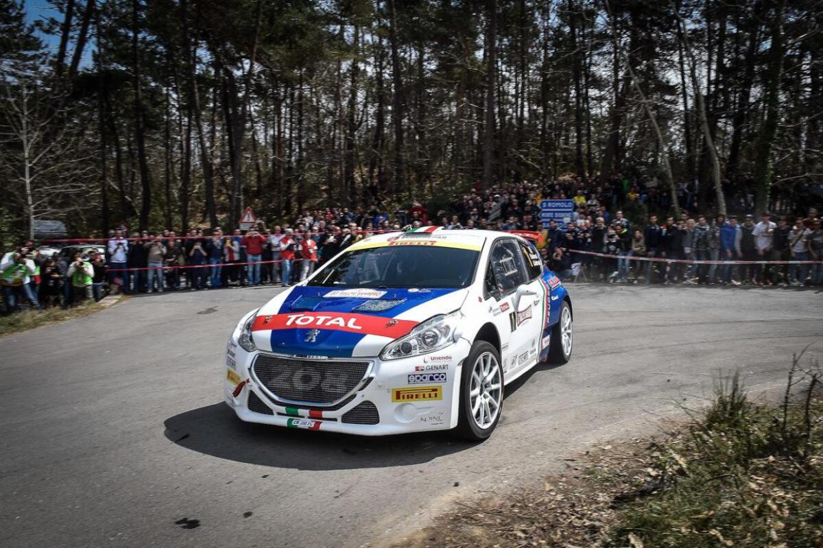 TRAGEDIA ALLA TARGA FLORIO : AUTO FUORI STRADA DUE MORTI - 