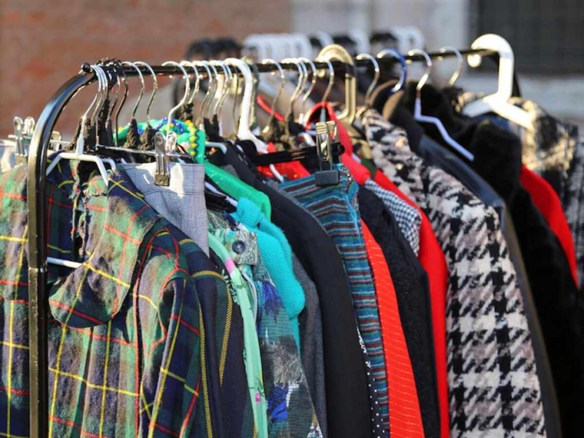 PARTE IL SERVIZIO RACCOLTA "PORTA A PORTA" DEGLI ABITI USATI - 