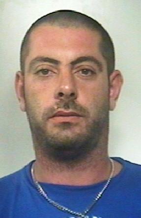 RUBA MATERIALE ELETTRONICO ALL'AUCHAN MISTERBIANCO