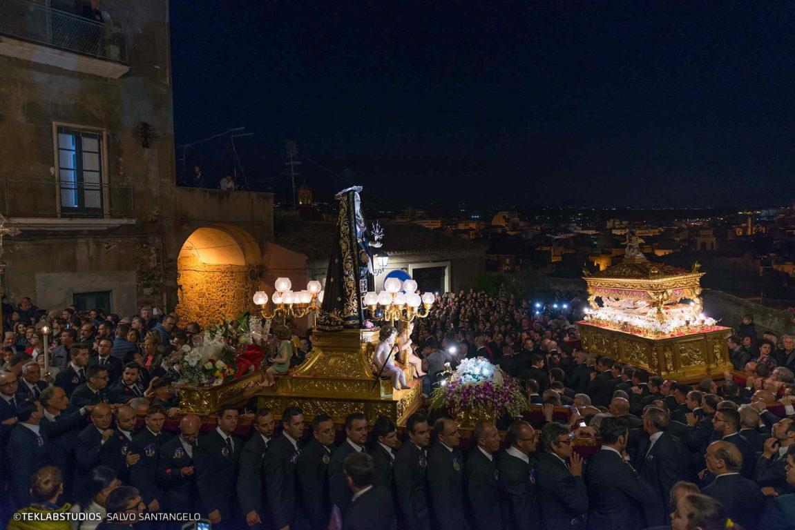 IL VENERDÌ SANTO PATERNESE: GALLERIA FOTOGRAFICA