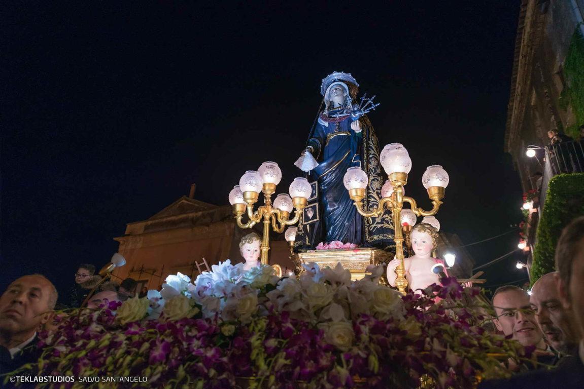 IL VENERDÌ SANTO PATERNESE: GALLERIA FOTOGRAFICA