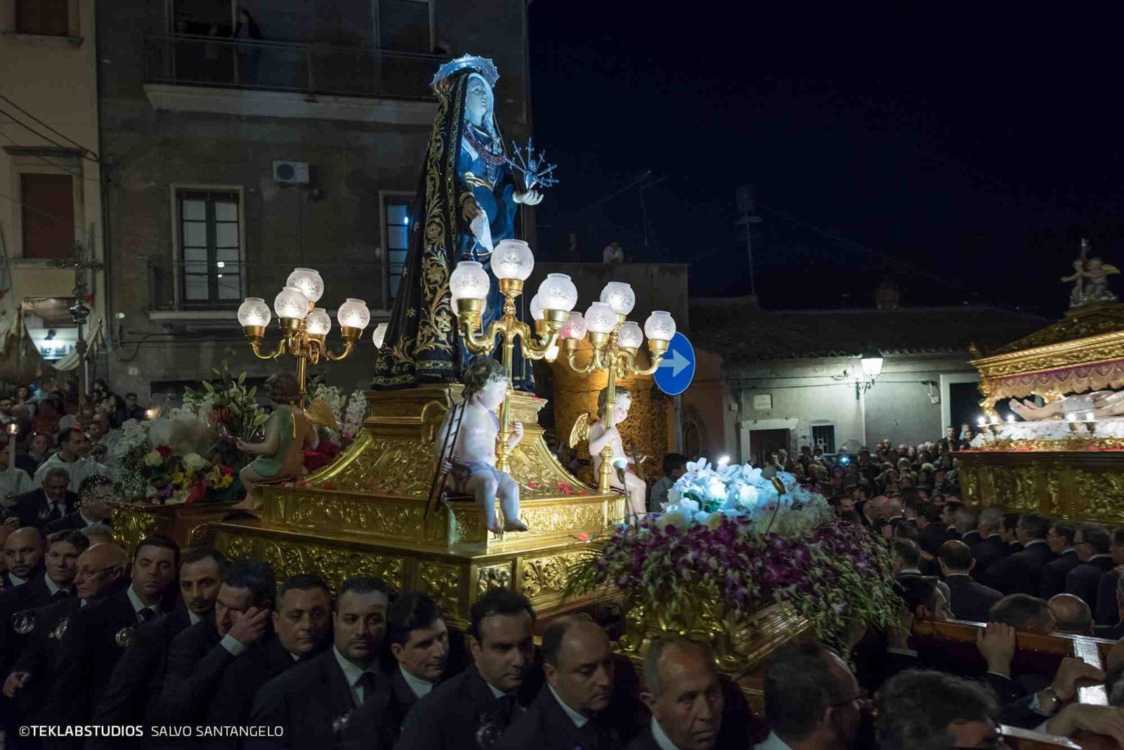 IL VENERDÌ SANTO PATERNESE: GALLERIA FOTOGRAFICA