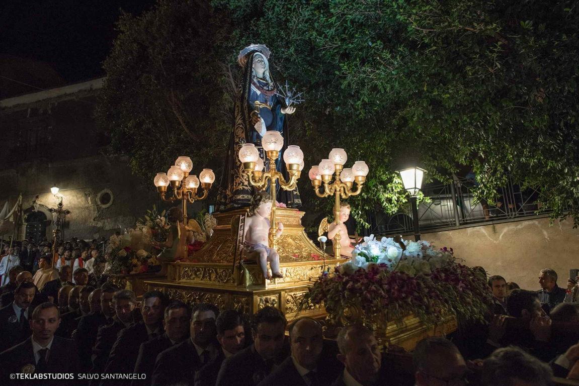 IL VENERDÌ SANTO PATERNESE: GALLERIA FOTOGRAFICA