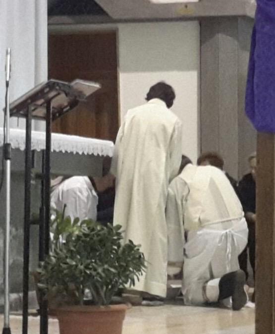 GIOVEDÌ SANTO: CENA DEL SIGNORE