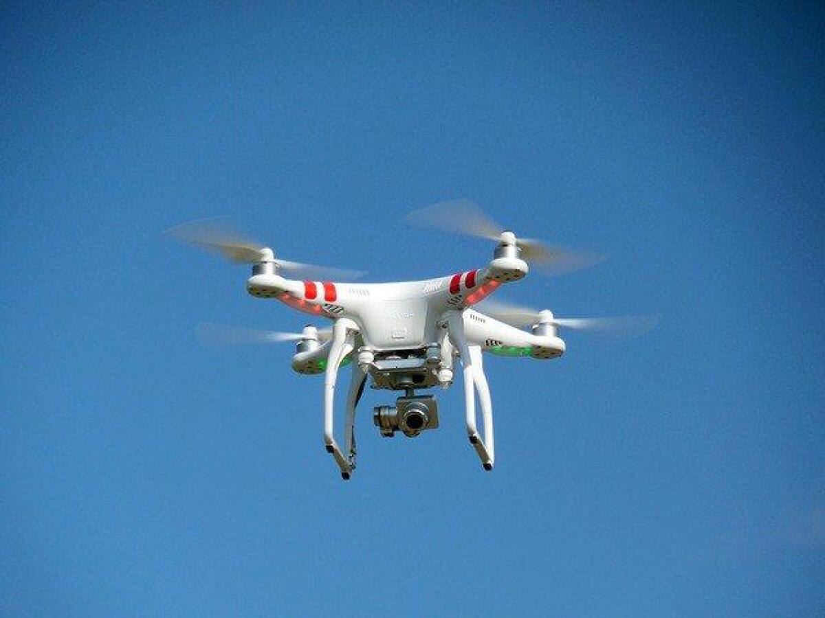 PALERMO: INCIDENTE DURANTE MATRIMONIO DRONE FERISCE TURISTA AL VOLTO - 