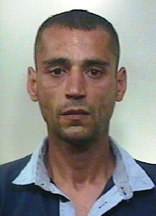 RAPINANO FARMACIA ARRESTATI DUE FRATELLI