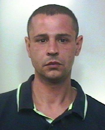 RAPINANO FARMACIA ARRESTATI DUE FRATELLI