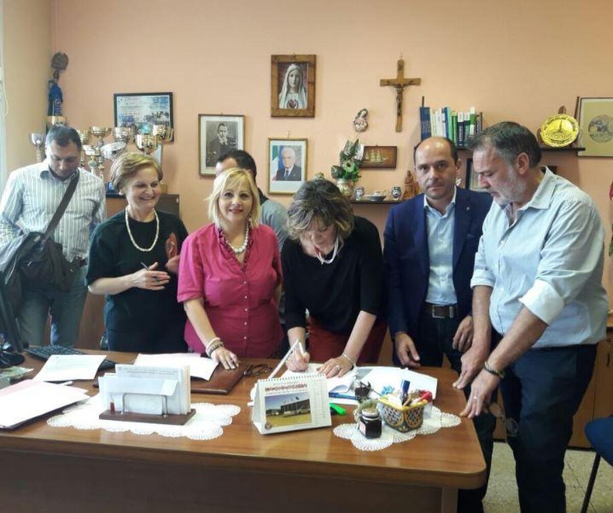 CONSEGNA UFFICIALE, DI UNA SUCCURSALE DELL’ALBERGHIERO “ROCCO CHINNICI” - 