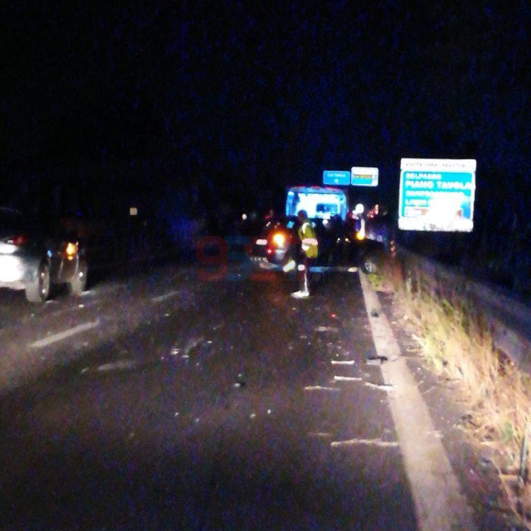 INCIDENTE SS 121 COINVOLTE 2 AUTO - FOTO