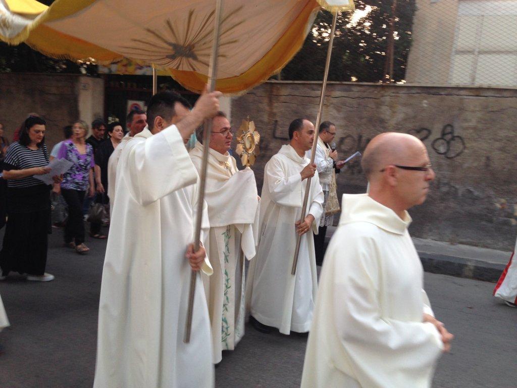 PARROCCHIA SAN BIAGIO: GIORNATA EUCARISTICA - FOTO