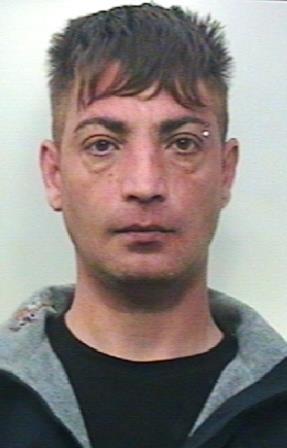 BELPASSO: MAXI PIANTAGIONE DI MARIJUANA DUE PERSONE ARRESTATE