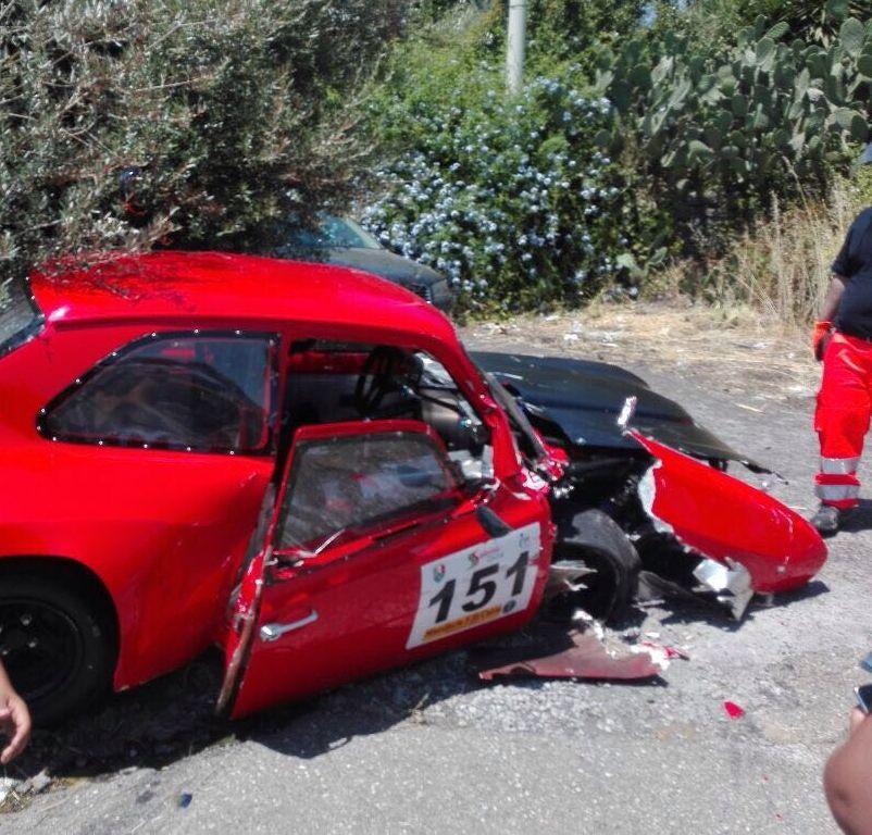 PIEDIMONTE ETNEO: UN RAGAZZO E UNA DONNA IN PROGNOSI RISERVATA