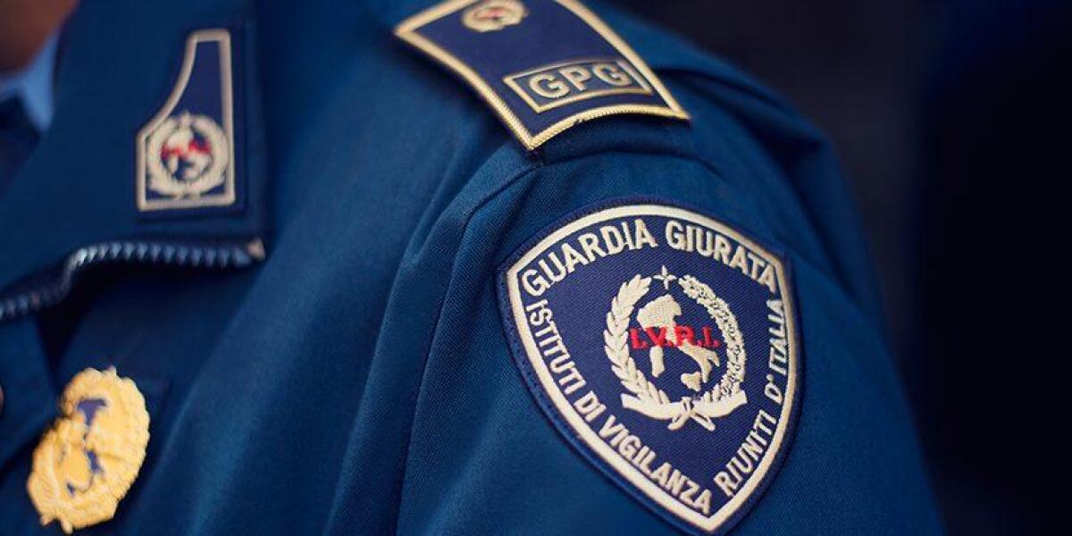 CATANIA: GUARDIA PARTICOLARE GIURATA “AGUZZA L’INGEGNO” PER FARE CASSA MA VIENE SCOPERTA E DENUNCIATA - 
