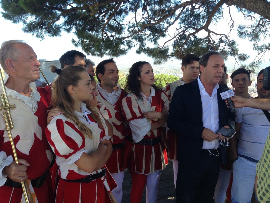 LE TELECAMERE DI RAIUNO A PATERNO' - FOTO E VIDEO