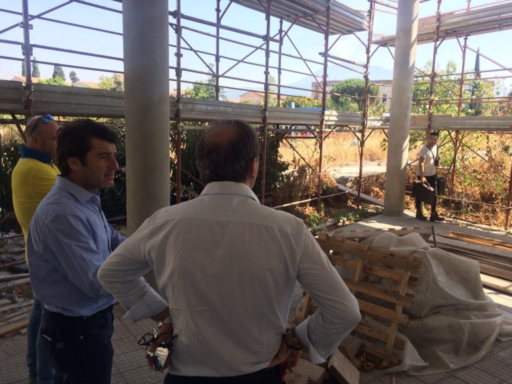 PATERNÒ: SOPRALLUOGO DEL SINDACO ALLA PISCINA COMUNALE