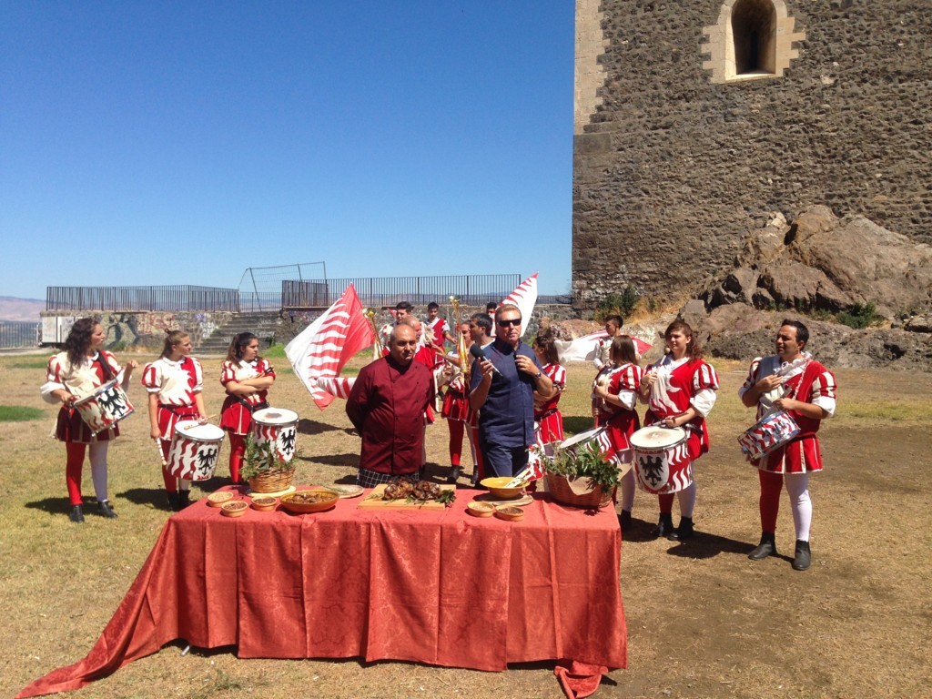 LE TELECAMERE DI RAIUNO A PATERNO' - FOTO E VIDEO