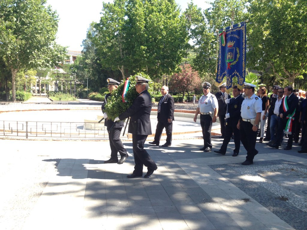 74 ANNI FA I TRAGICI BOMBARDAMENTI SU PATERNÒ - FOTO