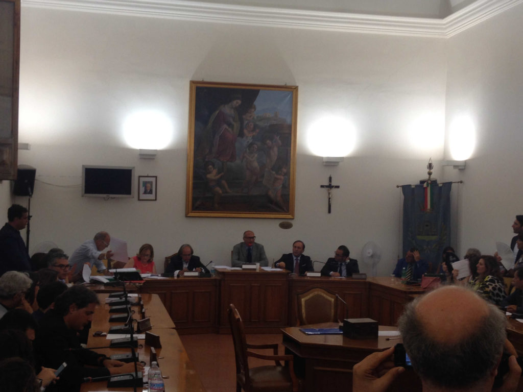 FILIPPO SAMBATARO ELETTO PRESIDENTE DEL CONSIGLIO COMUNALE - FOTO