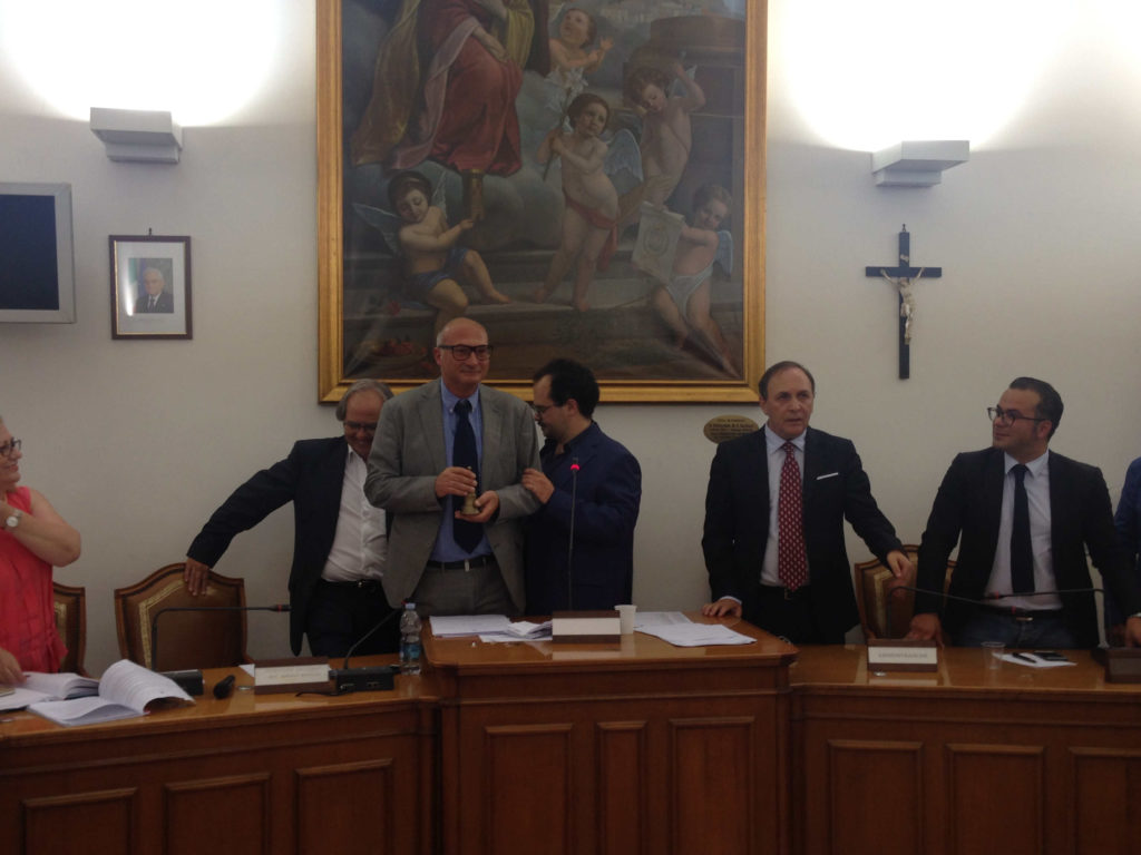 FILIPPO SAMBATARO ELETTO PRESIDENTE DEL CONSIGLIO COMUNALE - FOTO